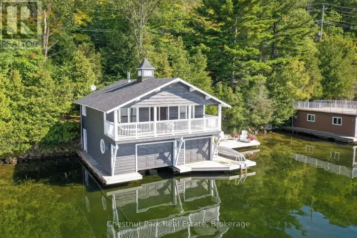 1375 PENINSULA ROAD, Muskoka Lakes