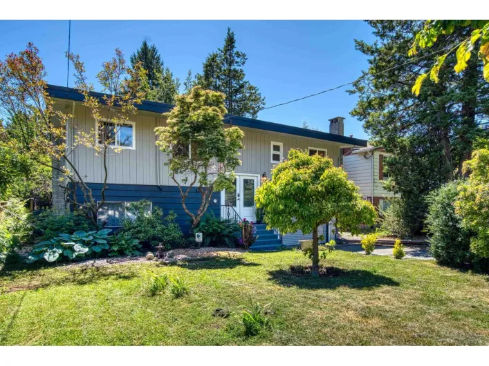 13750 BLACKBURN AVENUE, White Rock