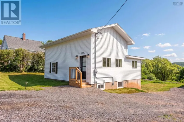 1376 Ridge Road, Wolfville Ridge