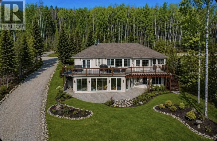 13777 GOLF COURSE ROAD, Charlie Lake