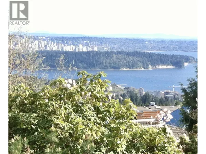 1378 CHARTWELL DRIVE, West Vancouver