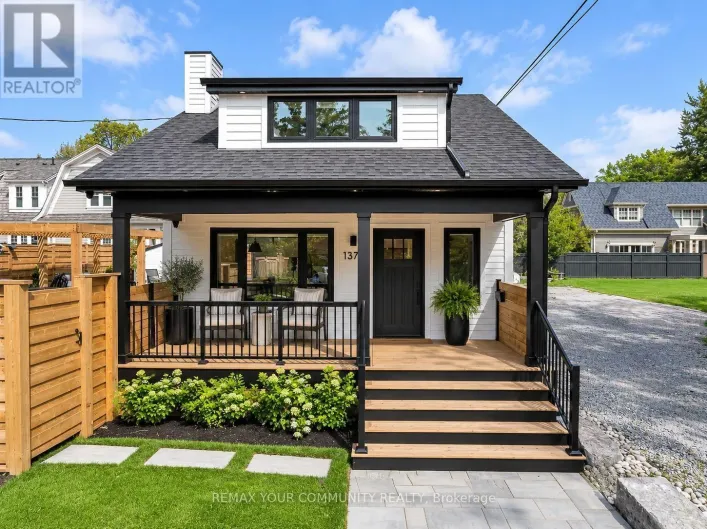 1379 CAROLINE STREET, Burlington