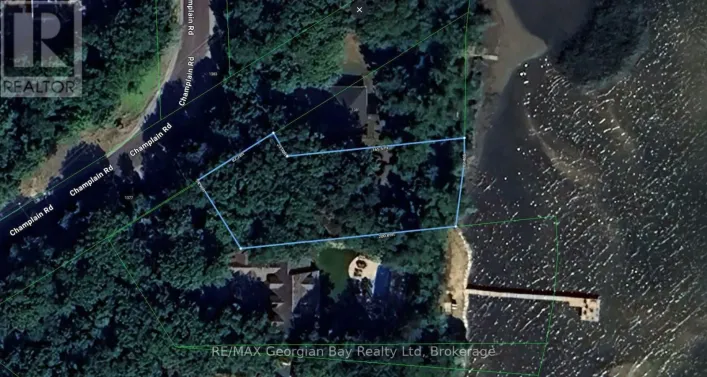 1379 CHAMPLAIN ROAD E, Tiny