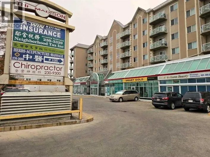 138, 1518 Centre Street NE, Calgary