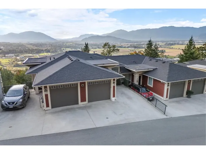 138 6026 LINDEMAN STREET|Promontory, Chilliwack