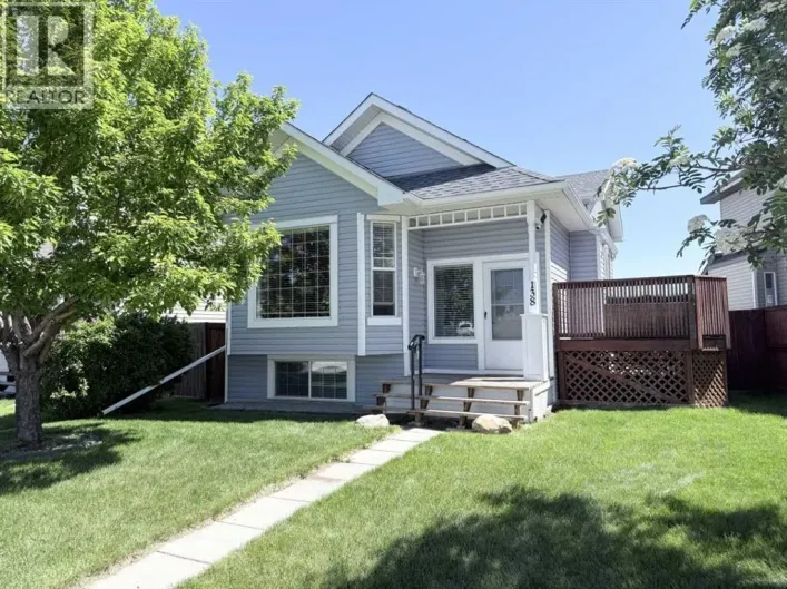 138 Bridleridge Way SW, Calgary