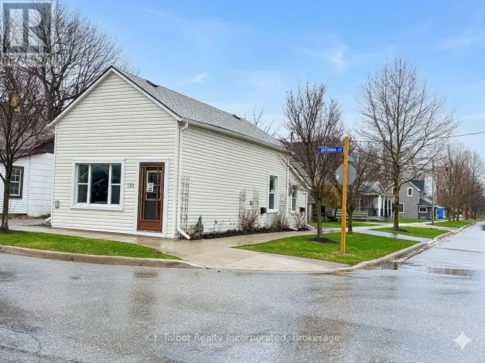 138 BRITANNIA ROAD E, Goderich)