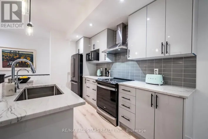 138 COVINGTON CRESCENT, Whitchurch-Stouffville