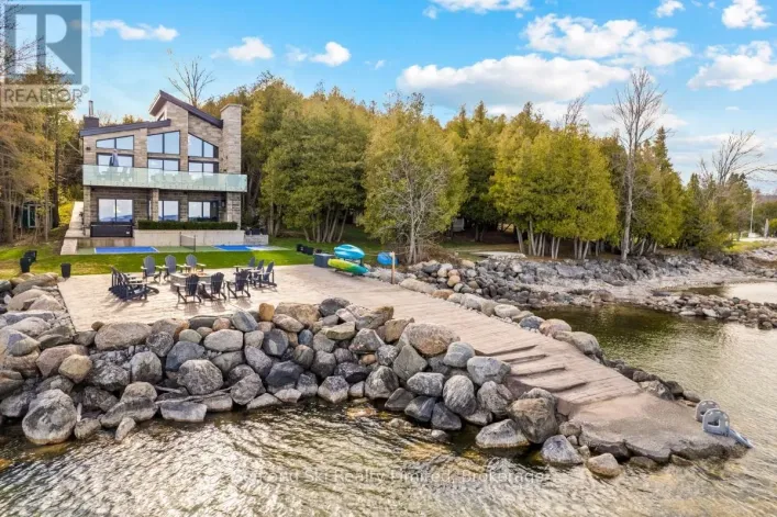 138 GEORGIAN BEACH LANE, Meaford