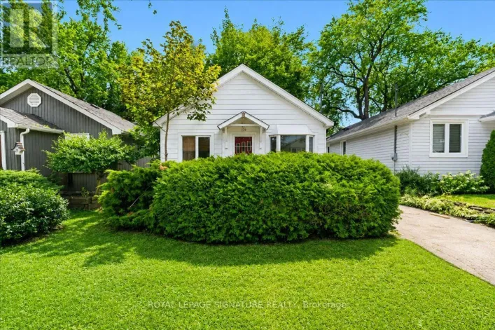 138 GRADWELL DRIVE, Toronto