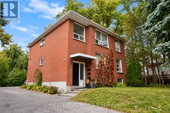 138 INNISFIL STREET, Barrie