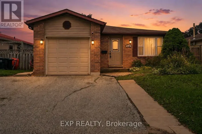 138 LILLIAN CRESCENT, Barrie