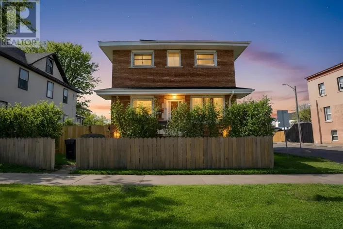 138 Rowand ST, Thunder Bay