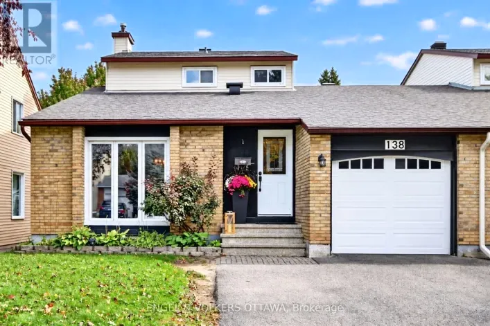 138 SHERWAY DRIVE, Ottawa