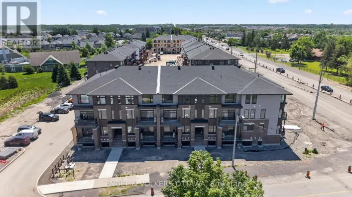 138 STARDUST PRIVATE, Ottawa