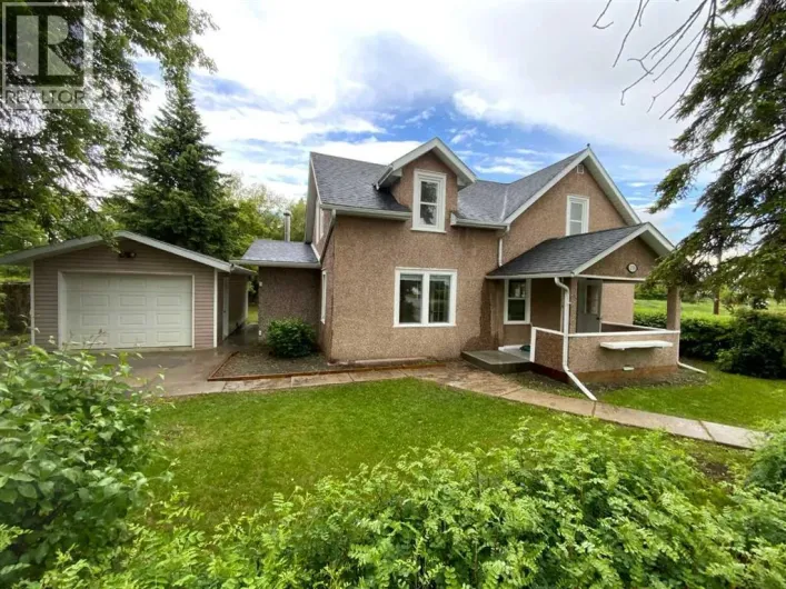 138 Trochu Avenue, Trochu