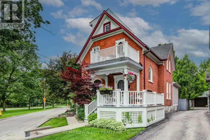 138 WATER STREET S, Kitchener
