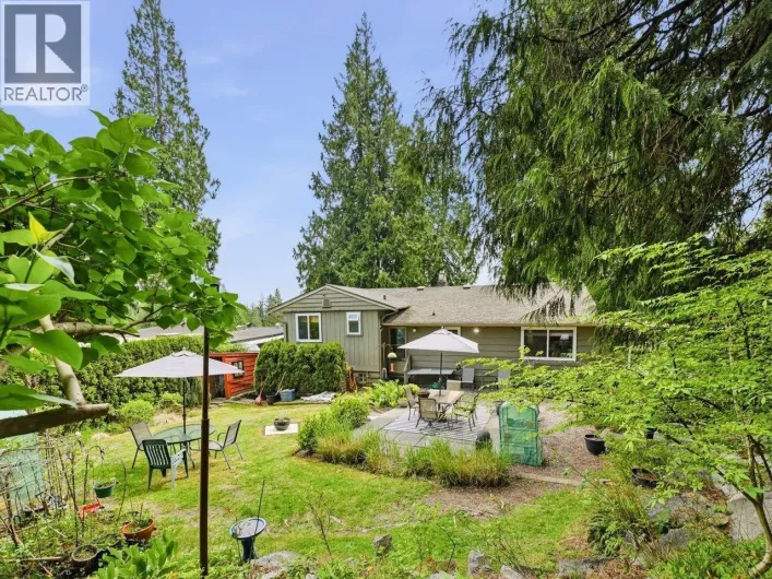 1380 COLEMAN STREET, North Vancouver