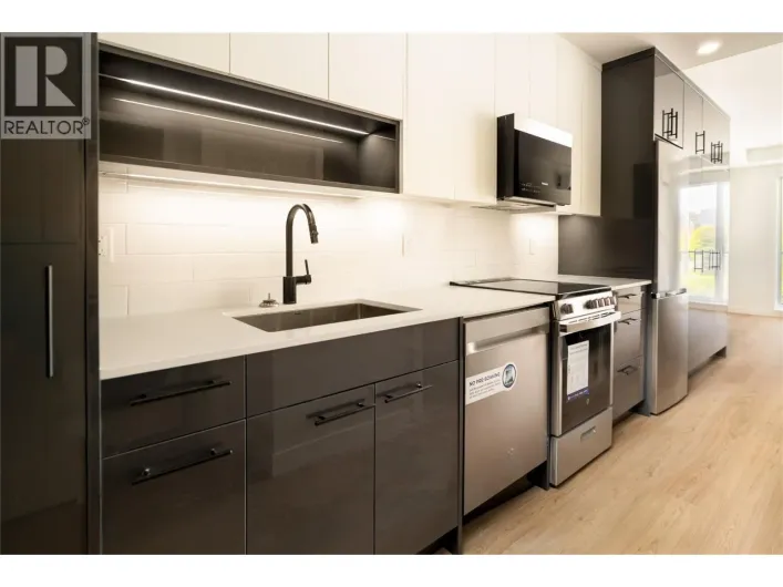 1380 Pridham Avenue Unit# 415, Kelowna