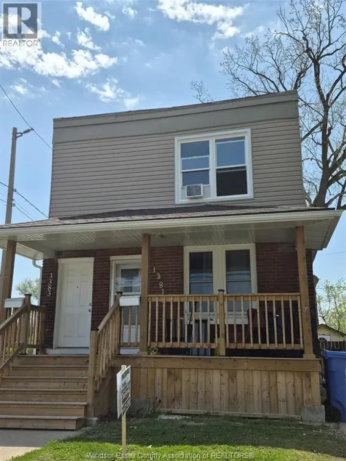 1381-83 WELLINGTON, Windsor