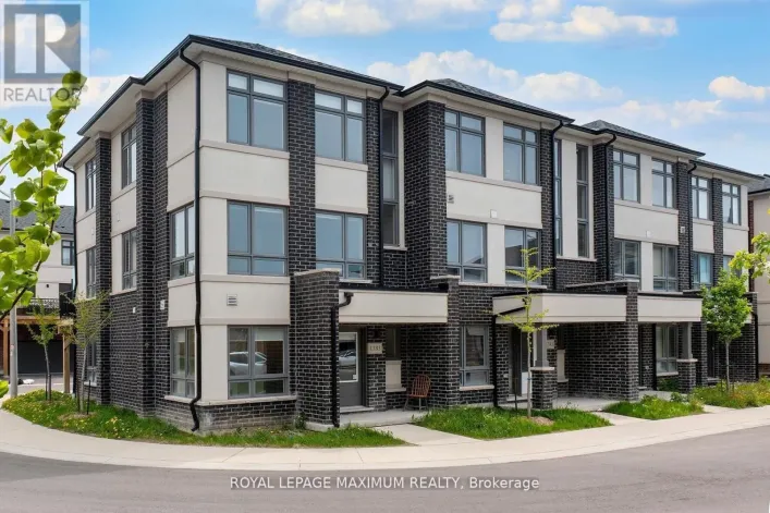 1383 BRADENTON PATH, Oshawa