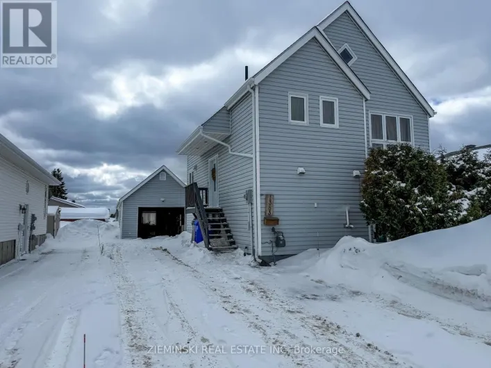 1383 PARK AVENUE, Timmins