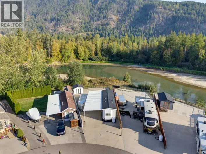 1383 Silver Sands Road Unit# 68, Sicamous