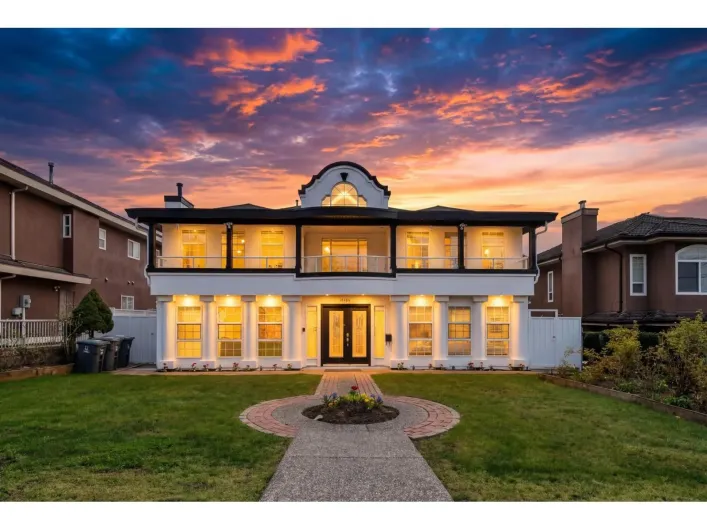 13836 92 AVENUE, Surrey