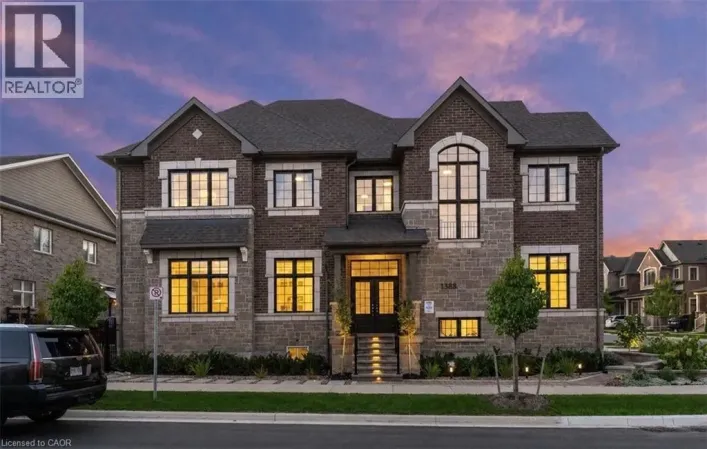 1388 AYMOND Crescent, Oakville
