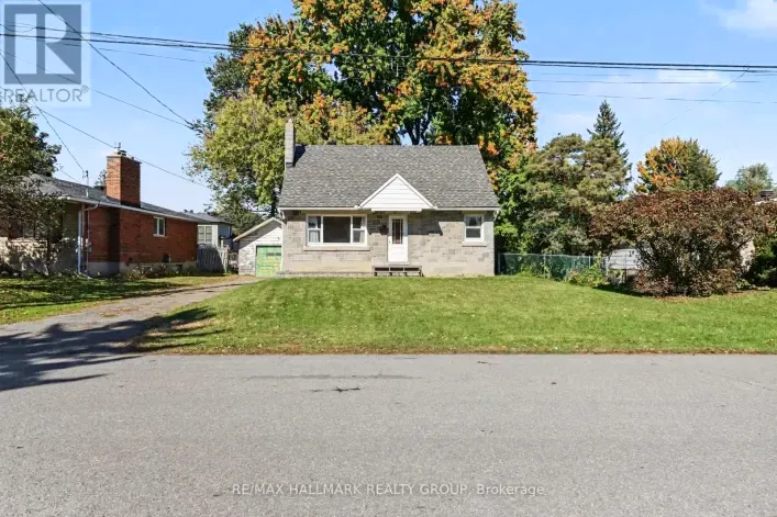 1388 NORMANDY CRESCENT, Ottawa