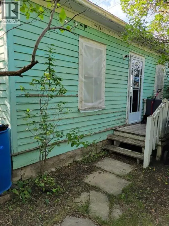 139 5 Avenue, Three Hills