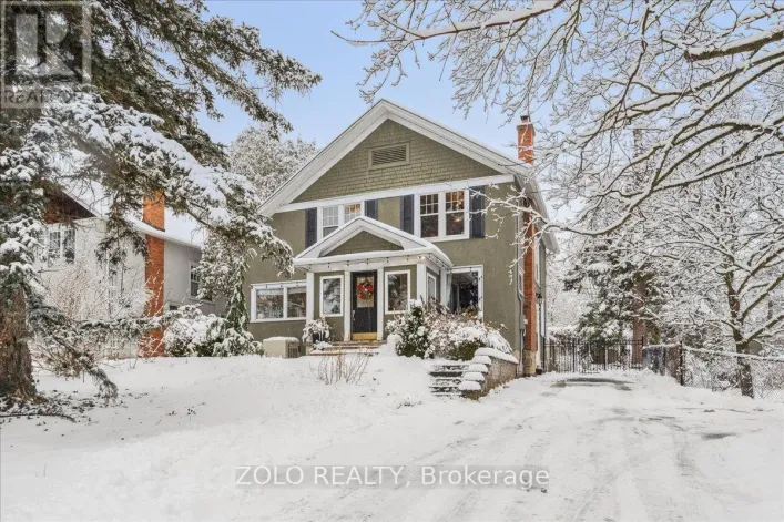 139 CAMPBELL AVENUE W, Milton