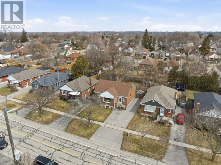 139 CENTRAL PK BOULEVARD S, Oshawa