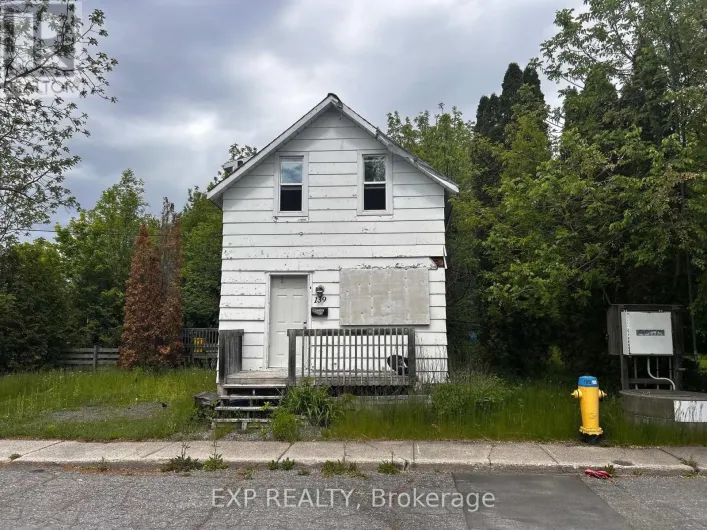 139 CHARLES STREET, Carleton Place