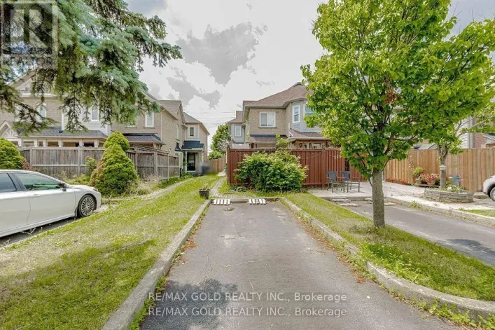 139 CHIPMUNK CRESCENT, Brampton
