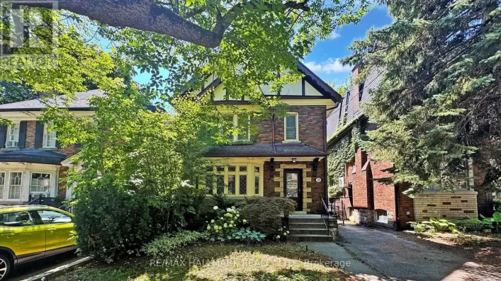 139 HILLHURST BOULEVARD, Toronto