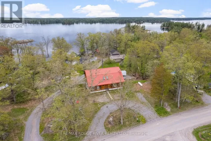 139 HULL'S ROAD, North Kawartha