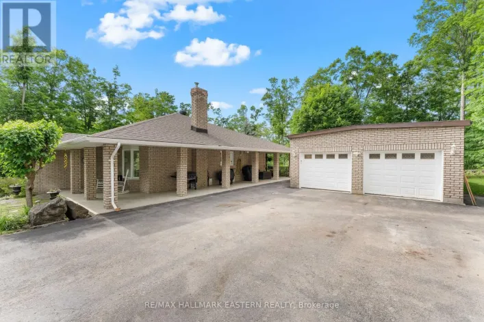 139 LAKELAND AVENUE, Trent Lakes