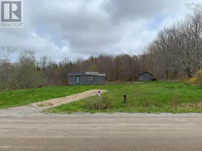 139 Lewiston Road, Ashmore