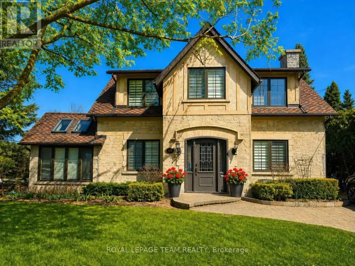 139 PLEASANT PARK ROAD, Ottawa