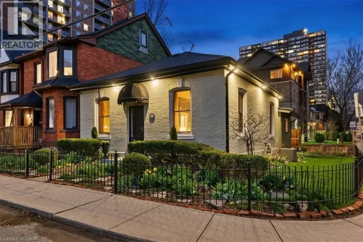 139 QUEEN Street S, Hamilton