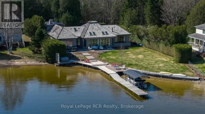 139 SOUTH SHORES ROAD, Grey Highlands