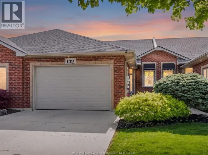 139 Woodycrest AVENUE, Kingsville
