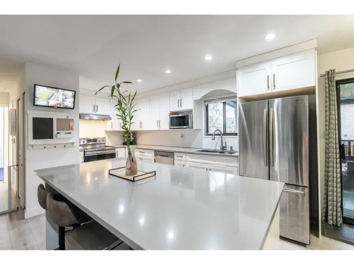 13933 90A AVENUE, Surrey