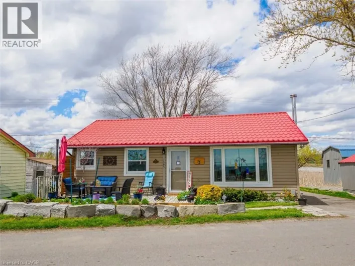 1395 LAKESHORE Road, Haldimand County