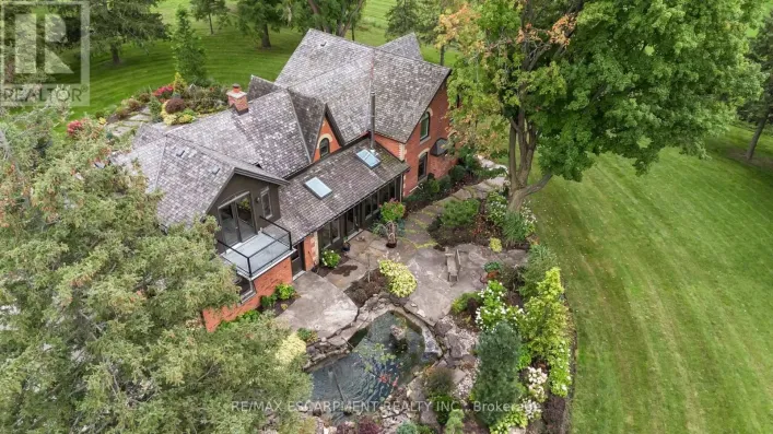 1399 SAFARI ROAD, Hamilton