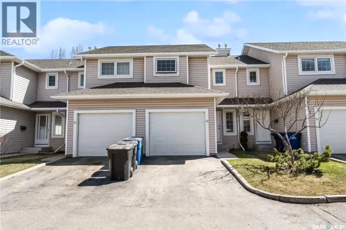 Row / Townhouse for sale: 14 103 Berini DRIVE, Saskatoon