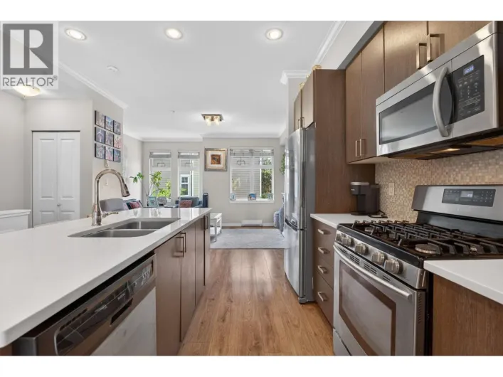 14 1111 EWEN AVENUE, New Westminster