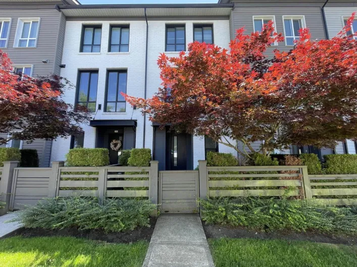 14 15938 27 AVENUE, Surrey