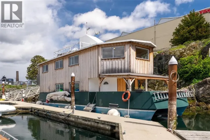 14 1810B Store St, Victoria